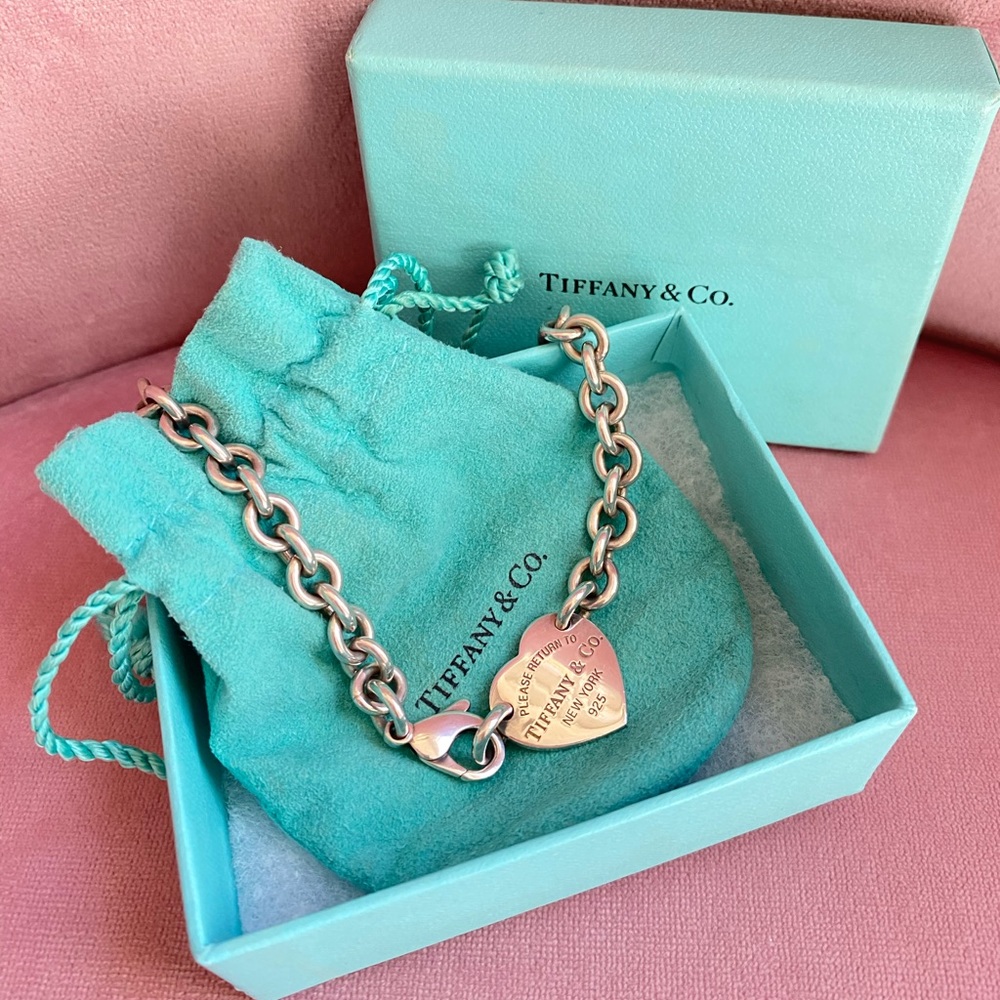 100% Authentic Return to Tiffany & Co. Choker